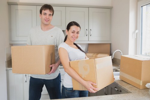 Kensington residential and commercial moving truck service